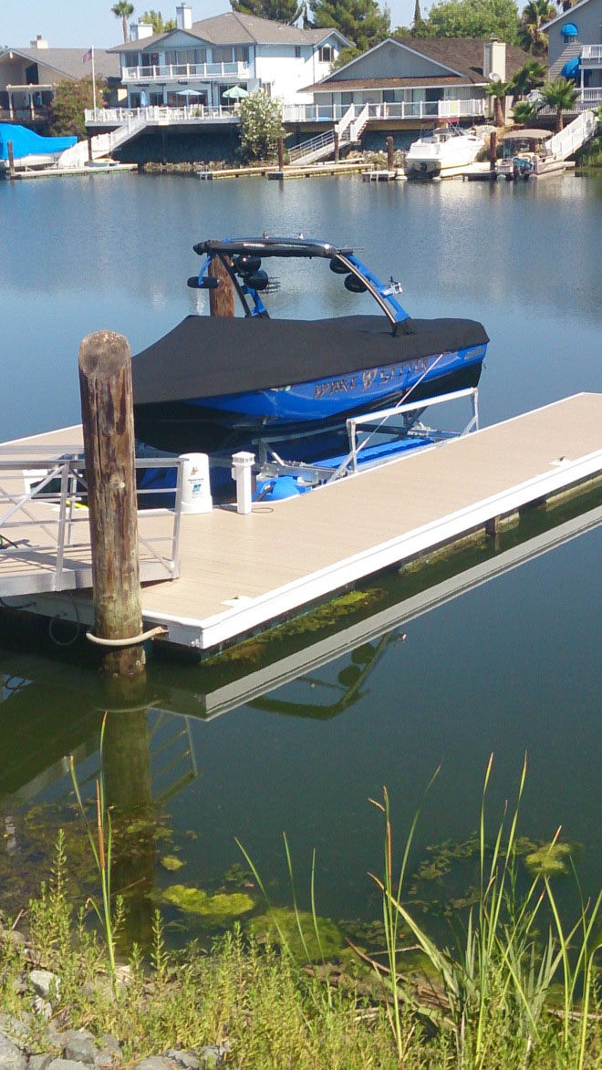 Winn Decking - Krentler Dock and Gangway