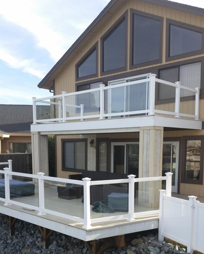 Winn Decking — Glass and vinyl railing with Gorilla tan decking