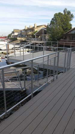 Winn Decking — Aluminum Rails with Stainless Steel Cables